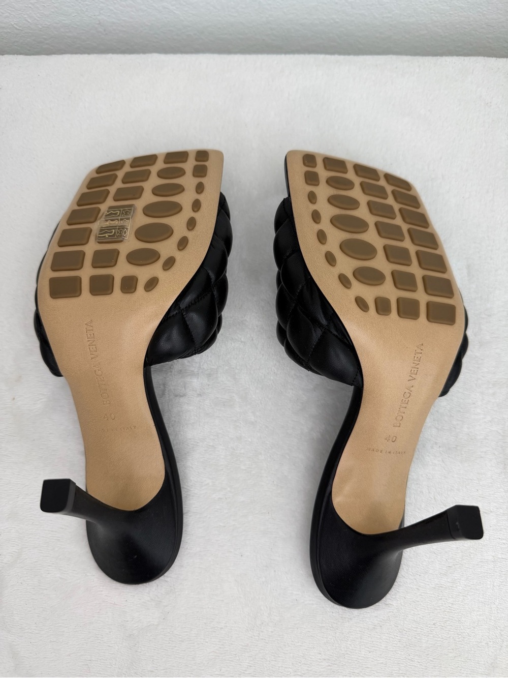 Bottega Veneta Black Padded Intrecciato Square-Toe Mules - Picture 5 of 8